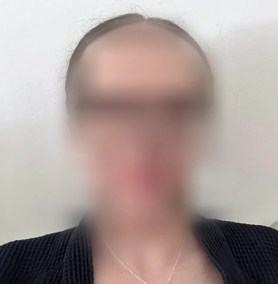 Anneke, 28