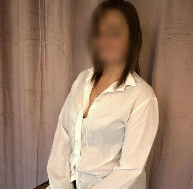 Dilara, 38