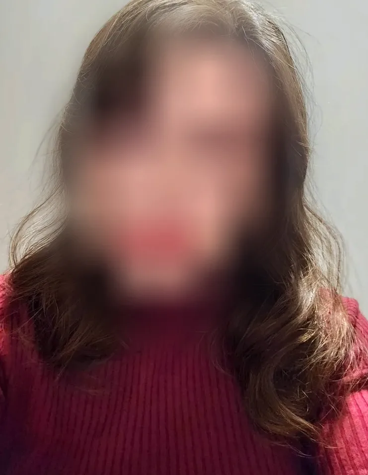 Esther, 26